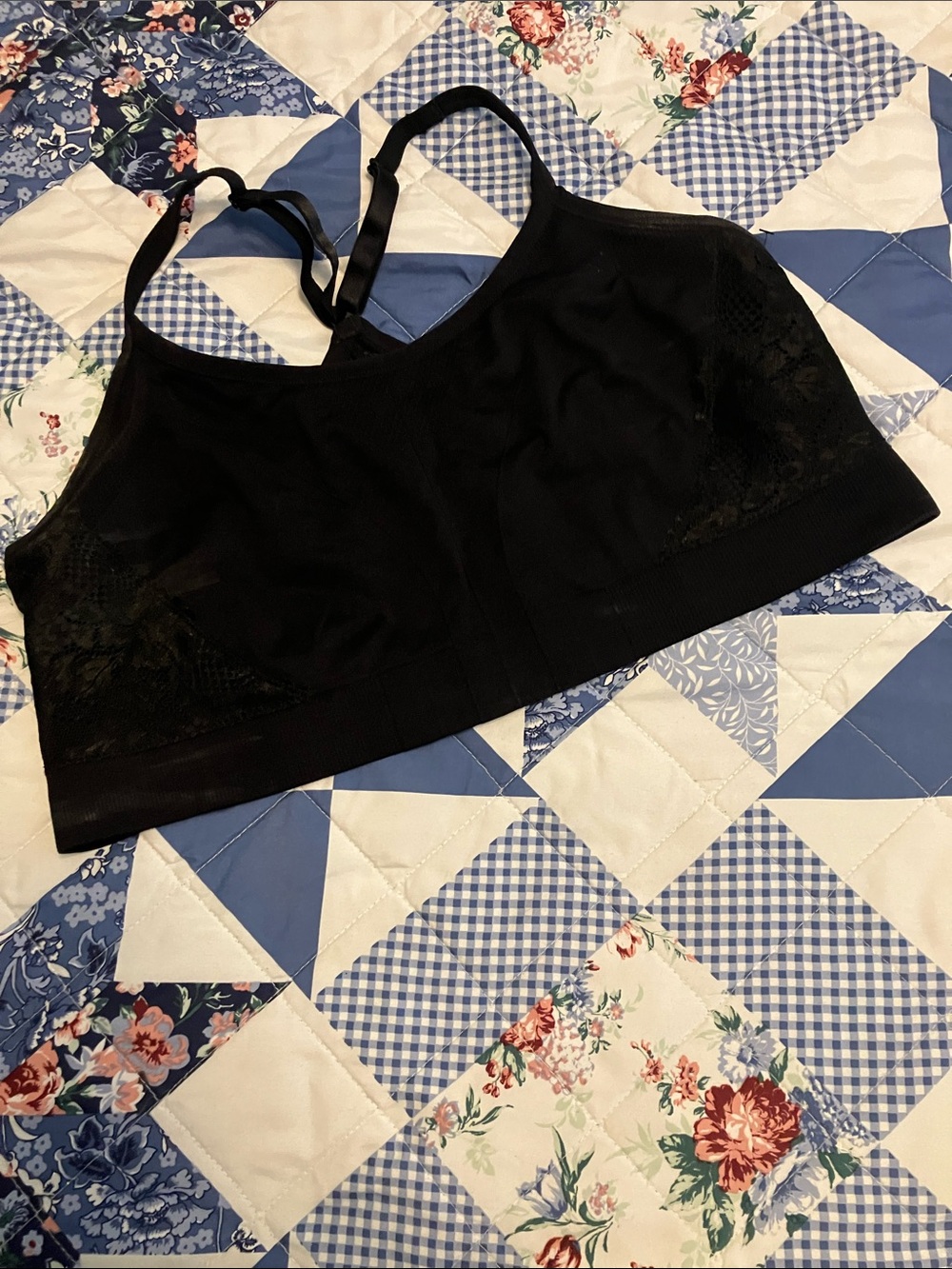 torrid Black Lace-Trim Sports Bralette